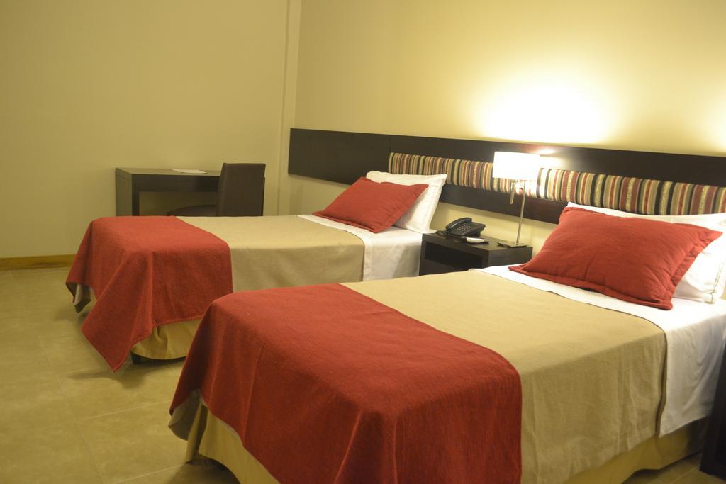 Almunecar Hotel Tartagal Bilik gambar