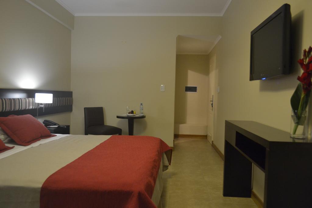 Almunecar Hotel Tartagal Bilik gambar